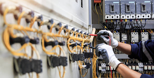 Professional Electrician technician working in Culpeper, VA